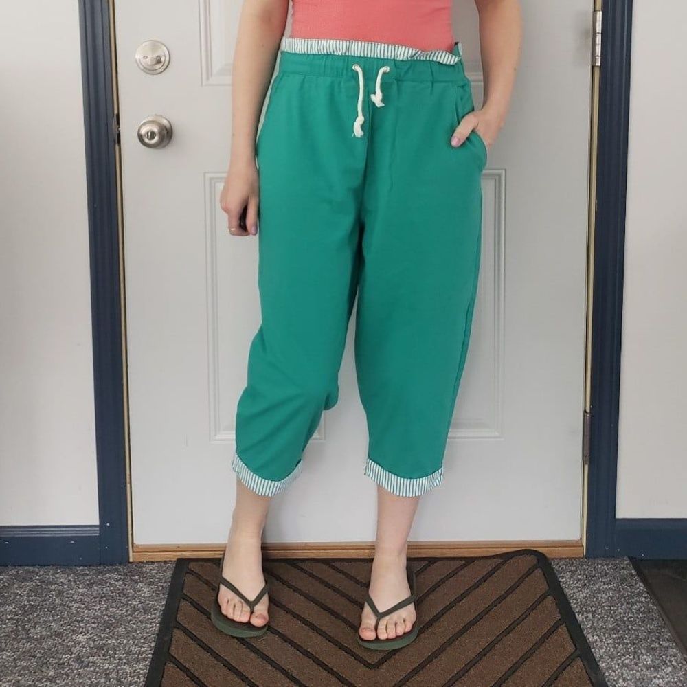 80s Funky Teal Cropped Pants